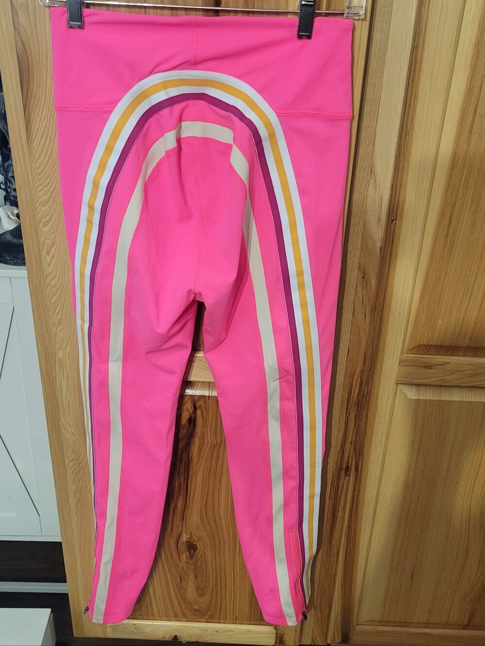 Free People Movement Run Racer Pink Leggings Sz Med .